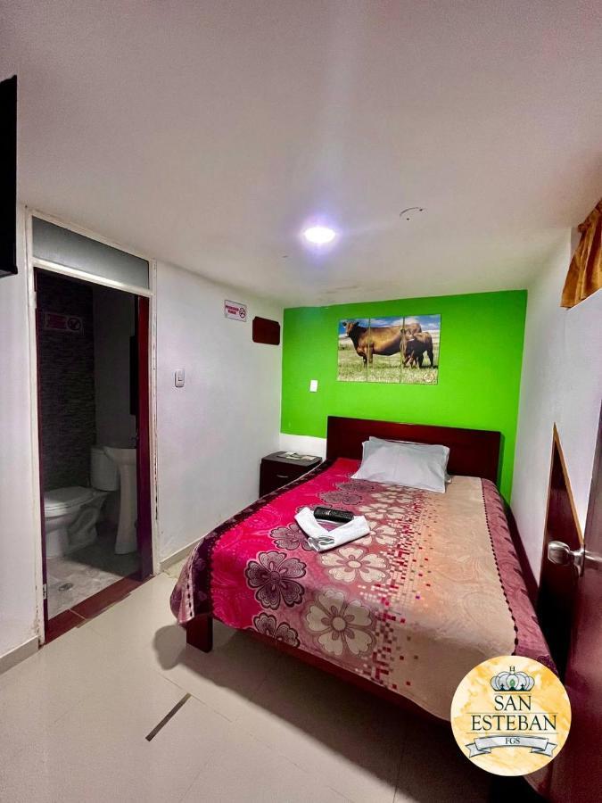 Hostal San Esteban Fgs Тунха Екстериор снимка
